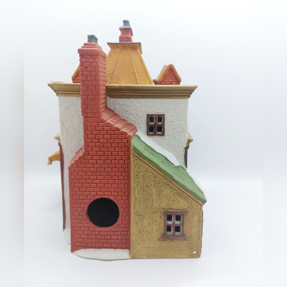 Vtg Dept. 56- 1989 Dickens Village Series #5584-0 Theatre Royal - Picture 3 of 9